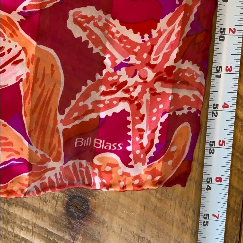 Bill Blass silk scarf with sea life (seashells, fish, starfish, etc.) - Picture 5 of 10